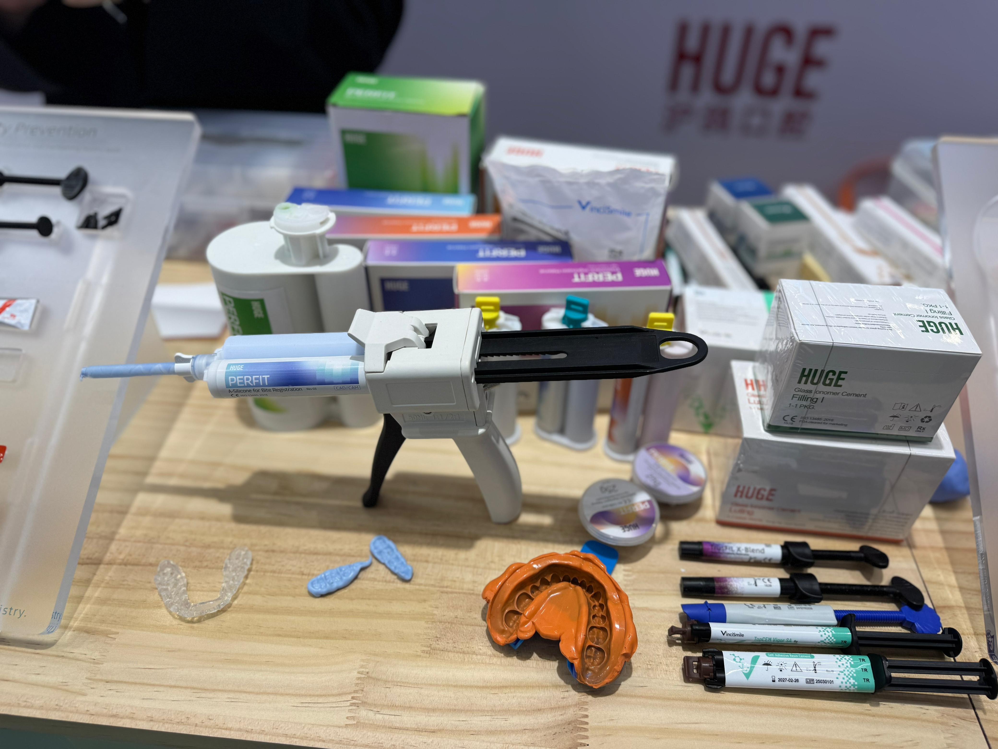 Стоматологические материалы и инструменты с доставкой из Китая в Россию