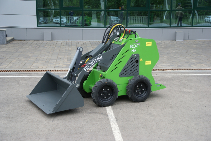 Доставка из Китая минипогрузчика через ПЭК