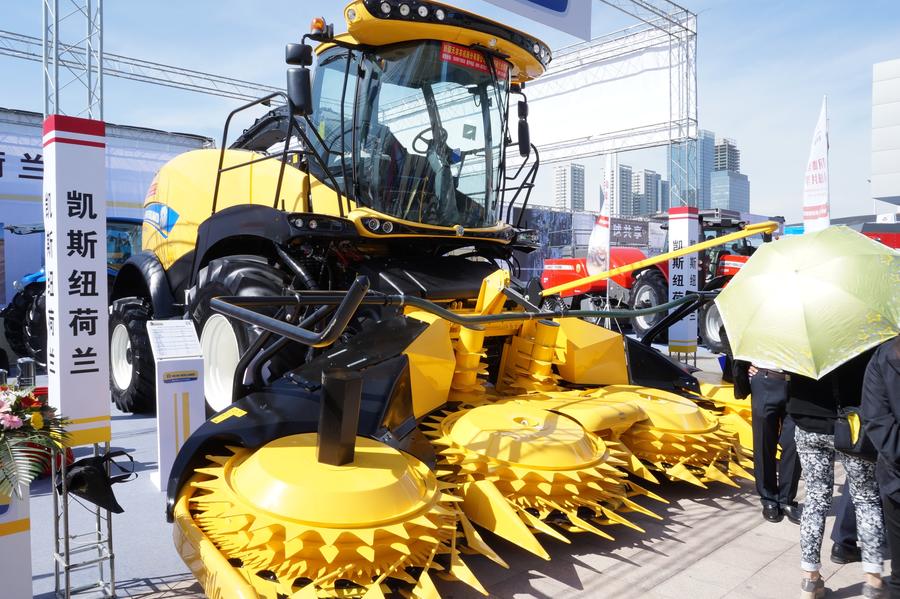 Сельхоз техника из Китая по выгодным ценам с ПЭК Гуанчжоу.