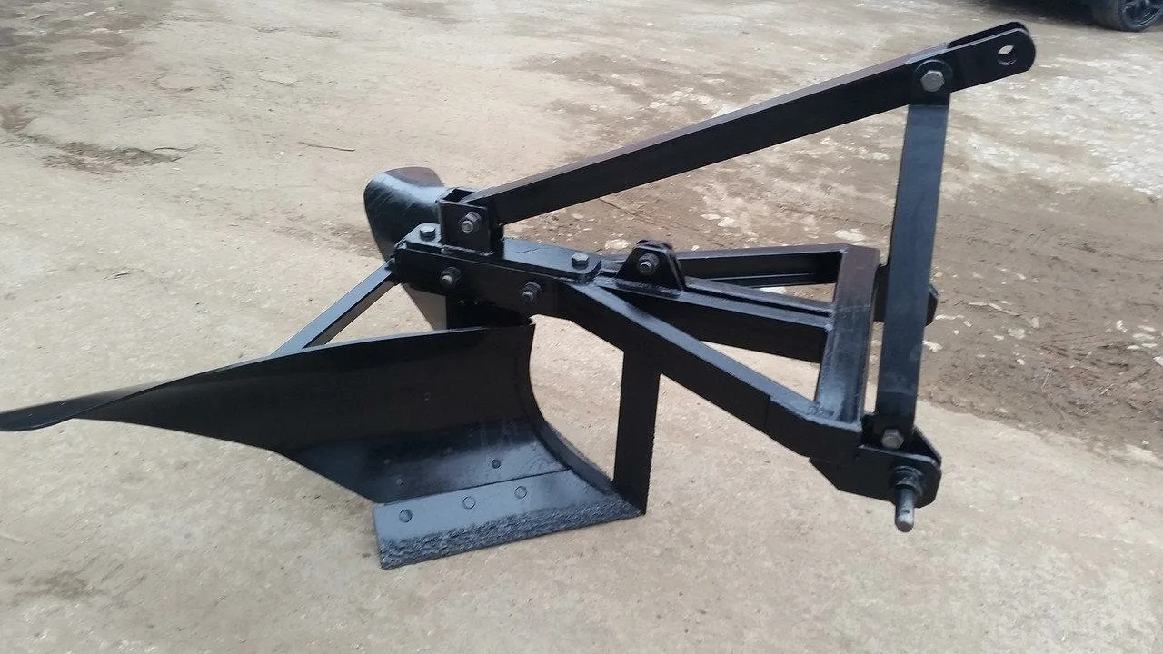 Плуг-каналокопатель из Китая поставка с ПЭК Гуанчжоу в Россию