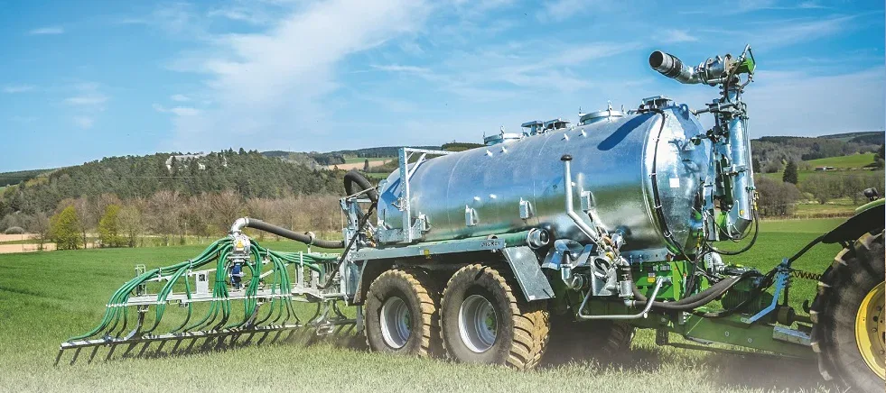 Разбрасыватель жидких удобрений из Китая поставка с ПЭК Гуанчжоу в Россию