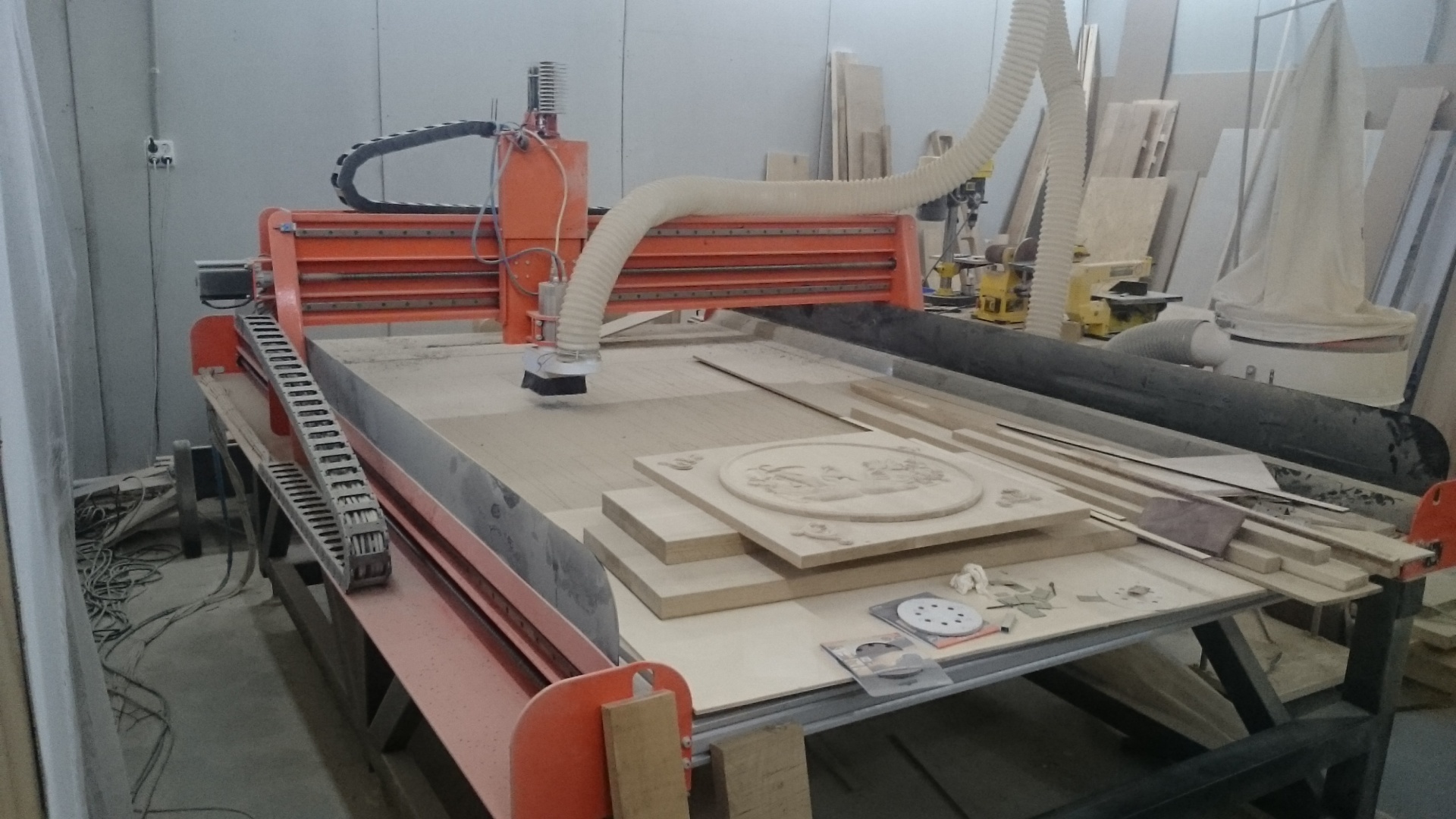 Доставка станков по дереву из Китая в Россию